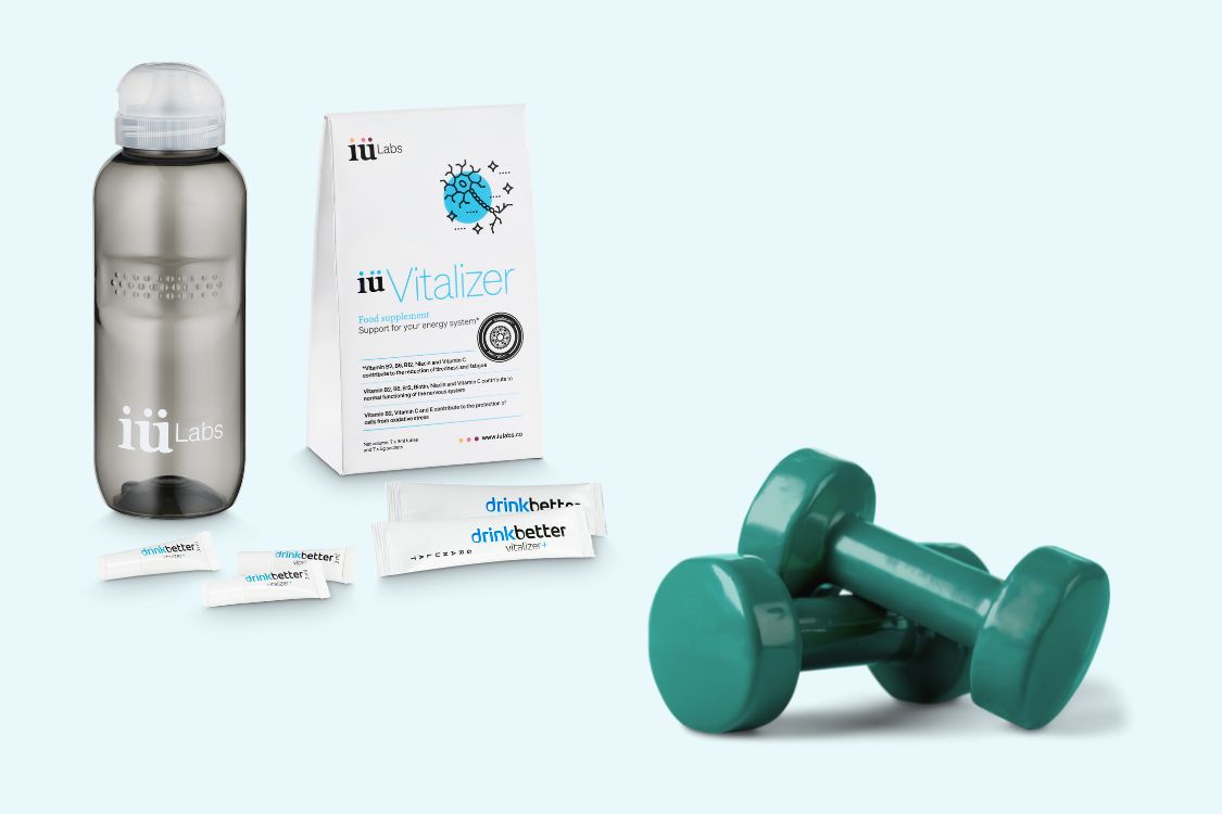 iüVitalizer energy drink with dumbells